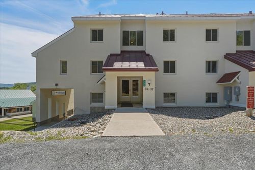 35-205 Mountainside Dr, Warren, VT, 05674-9646 | Card Image