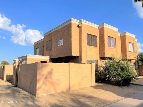 4514 E Riverside St, Phoenix, AZ, 85040-2040 | Card Image