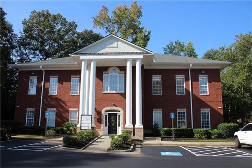 629 Dawsonville Hwy, Gainesville, GA, 30501-2610 | Card Image
