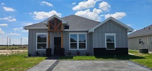 711 Lenon Street, Edcouch, TX, 78583 | Card Image