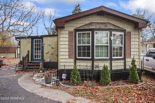 6 Taft St, Howell, NJ, 07731-2644 | Card Image