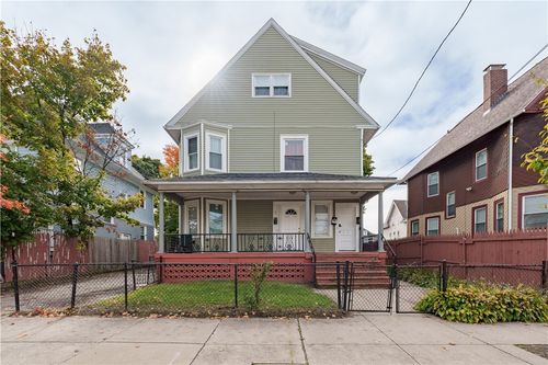 20 Stanwood St, Providence, RI, 02907-1627 | Card Image