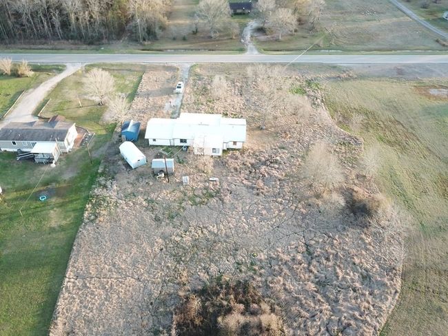 1916 Fm 82 W, House other with 4 bedrooms, 2 bathrooms and null parking in Kirbyville TX | Image 4