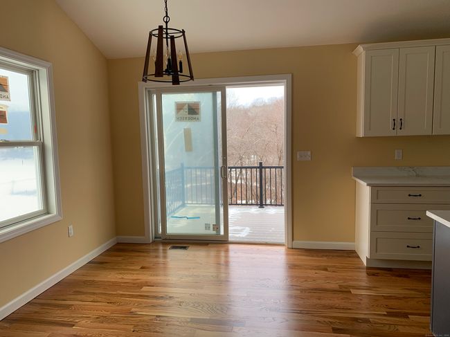 Dining Area, Slider to Deck | Image 7