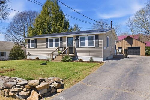 18 Massachusetts Ave, Laconia, NH, 03246-2022 | Card Image