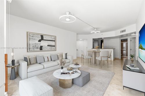 apt-216-100 Meridian Ave, Miami Beach, FL, 33139-7091 | Card Image