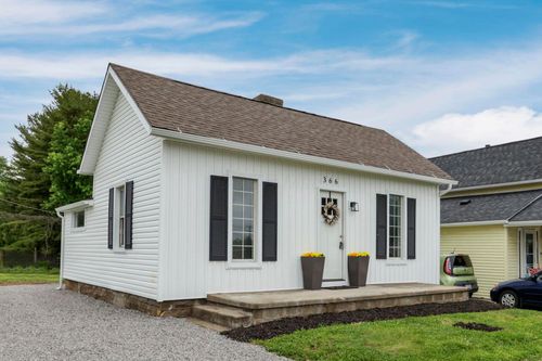 366 Wehrle Ave, Newark, OH, 43055-4023 | Card Image