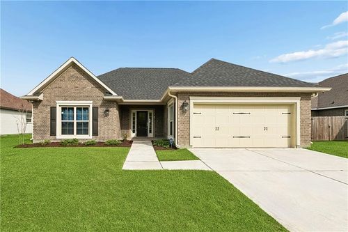 2616 Greenville Dr, Marrero, LA, 70072-6772 | Card Image