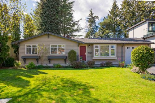 7457 118a St, Delta, BC, V4C6J8 | Card Image