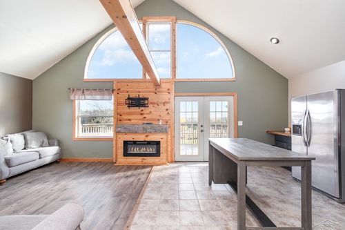 18420 50th Ave, Marion, MI, 49665-8210 | Card Image