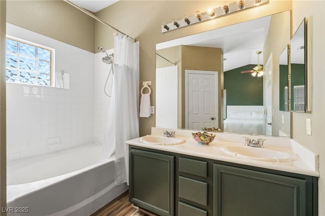 10276 Cherry Brook St, House other with 3 bedrooms, 3 bathrooms and null parking in Las Vegas NV | Image 8