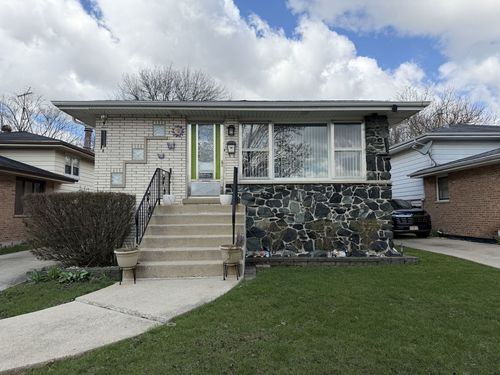 18052 Soleri Dr, Country Club Hills, IL, 60478-5182 | Card Image
