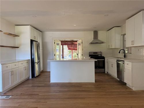 2581 Farley St, Atlanta, GA, 30344-2324 | Card Image