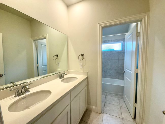 7216 Wildflower Way, House other with 4 bedrooms, 3 bathrooms and null parking in Aubrey TX | Image 15