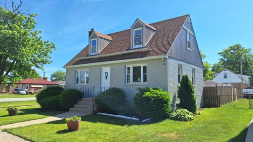 17803 Exchange Ave, Lansing, IL, 60438-1820 | Card Image