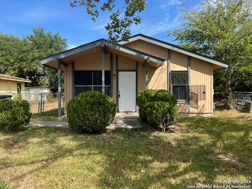 5323 Rubidoux Dr, San Antonio, TX, 78228-6560 | Card Image