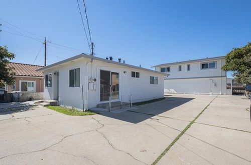 903 Rider Ave, Salinas, CA, 93905-1092 | Card Image
