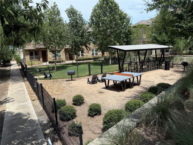 Surrounding community | Image 27