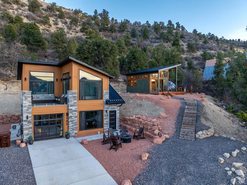 342 Overlook Ln, Glendale, UT, 84729 | Card Image