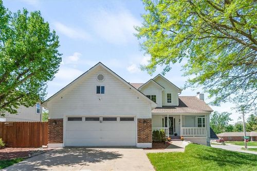 2615 Ne Springbrook St, Blue Springs, MO, 64014-1444 | Card Image