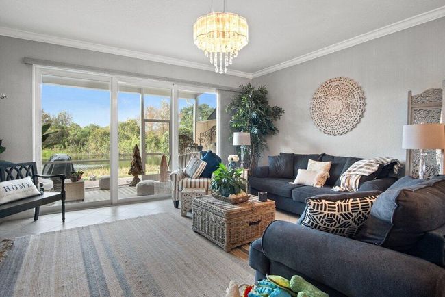 651 Sw Glen Crest Way, Condo with 3 bedrooms, 3 bathrooms and null parking in Stuart FL | Image 16