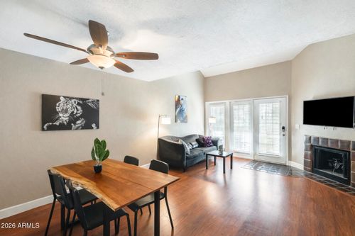 2040-30 E Brown Rd, Mesa, AZ, 85201-3525 | Card Image
