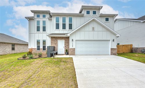 2100 Wildflower Dr, Centerton, AR, 72719-5102 | Card Image