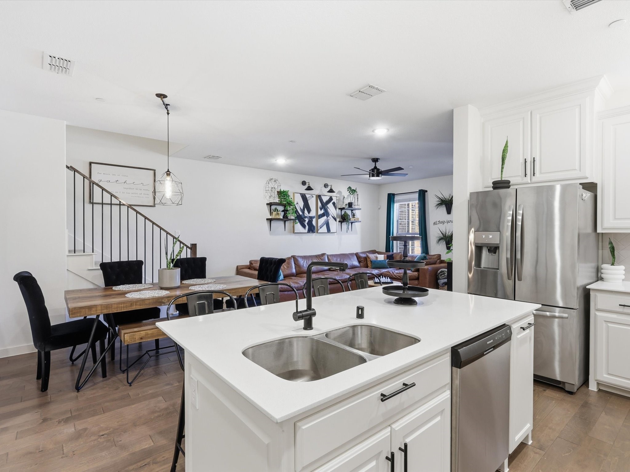 Residential in Fairview 3