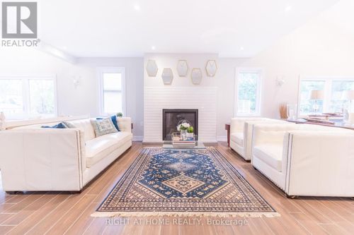 815 Rockaway Rd, Willow Beach, ON, L0E1S0 | Card Image