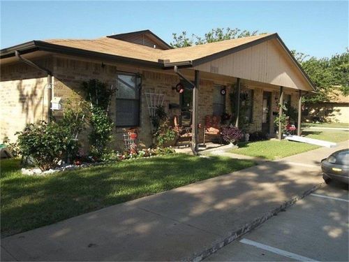 500 W Sadosa St, Eastland, TX, 76448-3344 | Card Image
