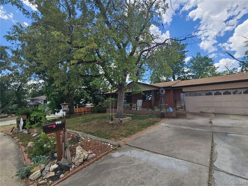745 Cole Dr, Lakewood, CO, 80401-4658 | Card Image