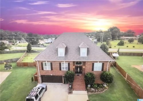 10821 Dogwood Cir, Vance, AL, 35490-2566 | Card Image