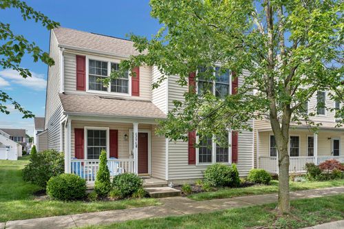 6296 Artesia Dr, Canal Winchester, OH, 43110-7995 | Card Image