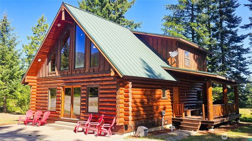 211 Snow Haven Ln, Cle Elum, WA, 98922-3243 | Card Image