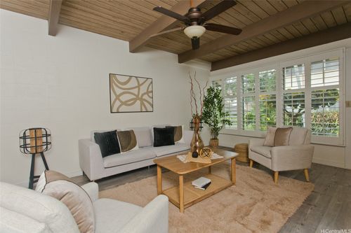 apt-2-4882 Kilauea Ave, Honolulu, HI, 96816-5771 | Card Image