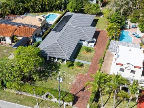 11610 Ne 6th Ave, Biscayne Park, FL, 33161-6218 | Card Image