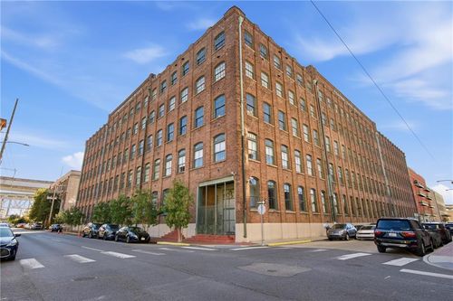 apt-517-1107 S Peters St, New Orleans, LA, 70130-6813 | Card Image