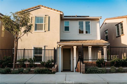 4098 Summer Way, Corona, CA, 92883-3699 | Card Image
