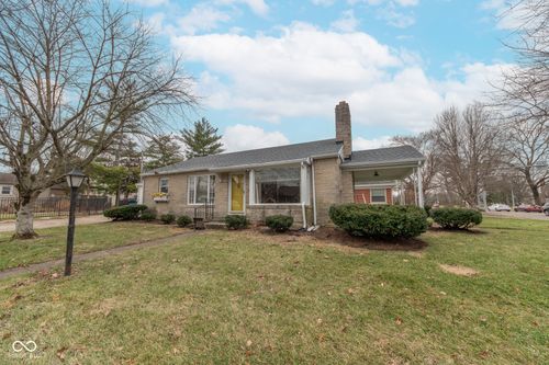 2429 Washington St, Columbus, IN, 47201-4105 | Card Image