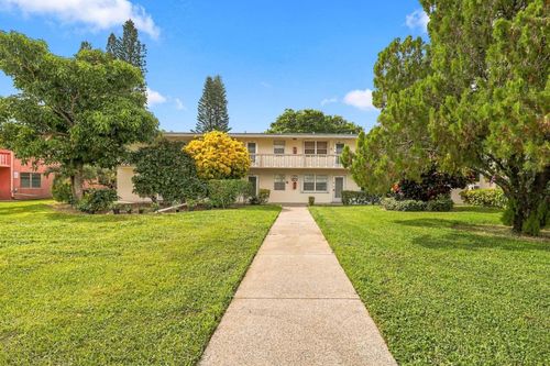 86 Sheffield D, West Palm Beach, FL, 33417-1561 | Card Image