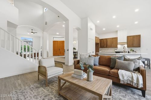 4224 W Harrison St, Chandler, AZ, 85226-2168 | Card Image