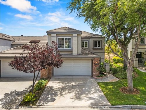 a-24520 Windsor Dr, Valencia, CA, 91355-4422 | Card Image