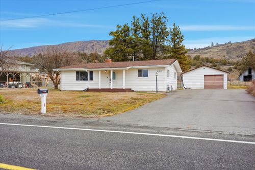 6125 Wocus Road, Klamath Falls, OR, 97601 | Card Image