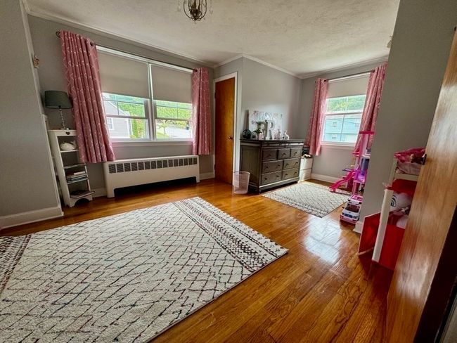 88 Baldwin St, House other with 3 bedrooms, 2 bathrooms and 4 parking in Fall River MA | Image 23
