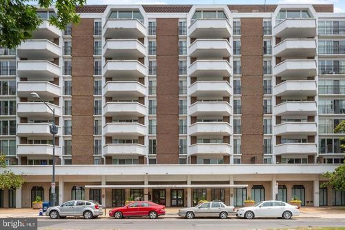 711-700 7th St Sw, WASHINGTON, DC, 20024-2455 | Card Image