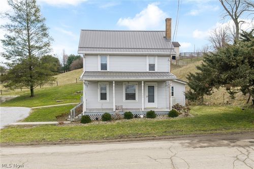 18029 Jericho Rd, Dalton, OH, 44618-9675 | Card Image