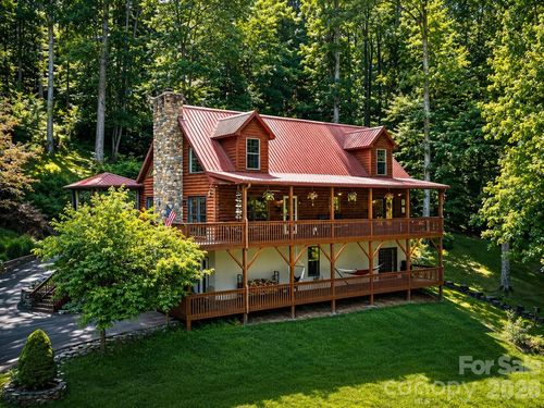 420 Chimney Rock Dr, Weaverville, NC, 28787-0019 | Card Image