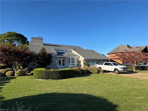 10 White House Dr, Poquoson, VA, 23662-1614 | Card Image