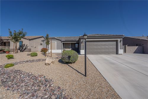 2901 E Estrella Vista, Kingman, AZ, 86409 | Card Image