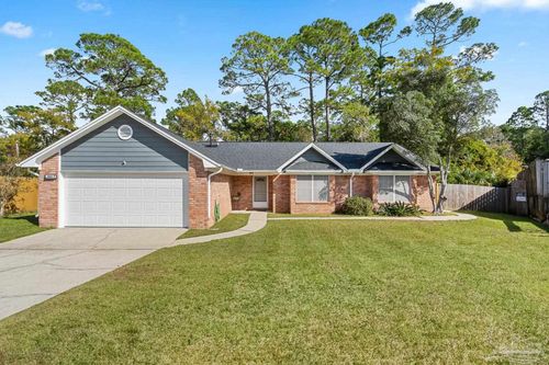 2004 Coral St, Pensacola, FL, 32506-8277 | Card Image